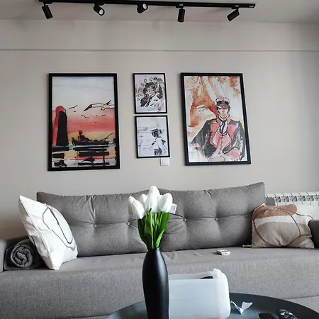 Corto Apartamento Kraljevo