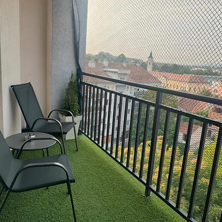 Apartamento Corto Kraljevo