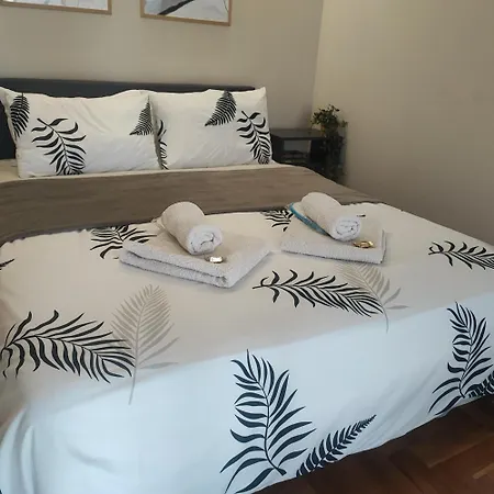 Corto Apartment *